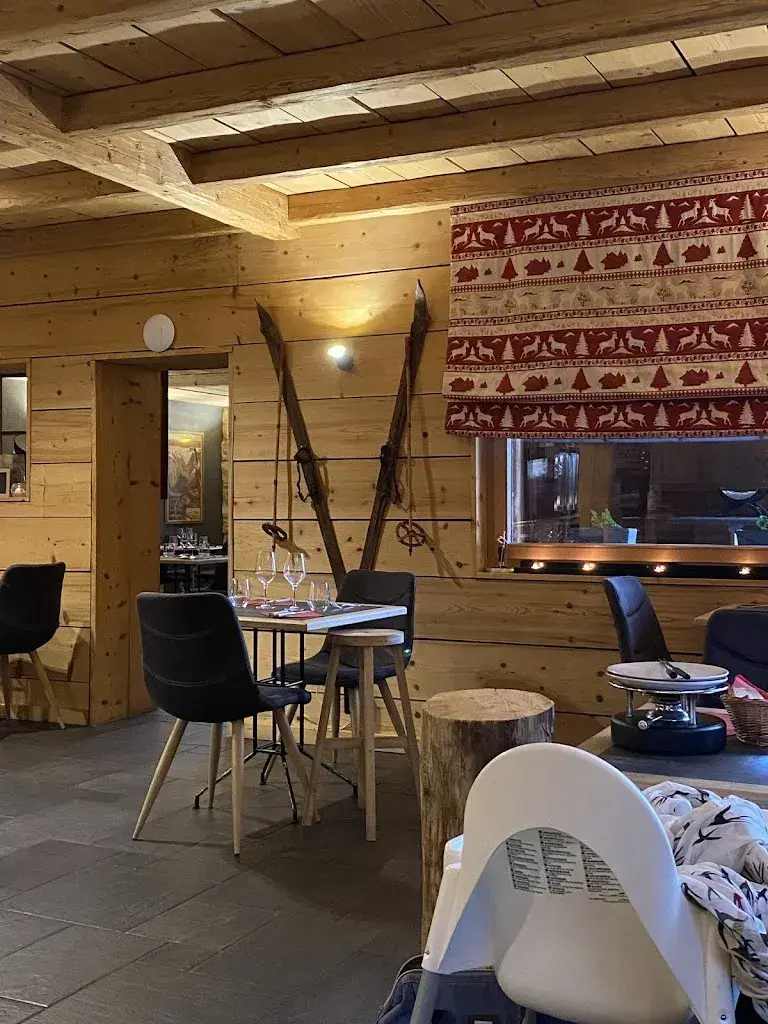 Rachel Rayner_Restaurant L'Etable Steakhouse_Val-d'Illiez_review