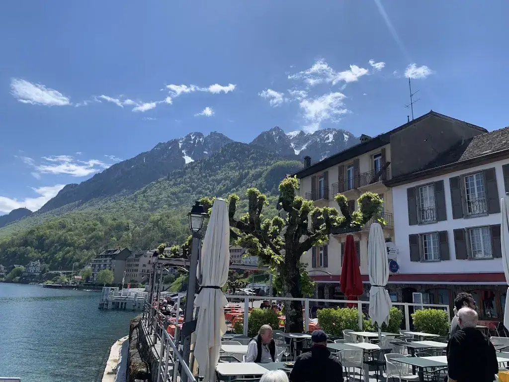 R R _Restaurant Bellevue_Saint-Gingolph_review