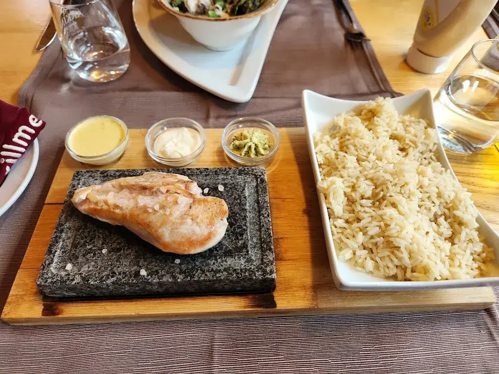 Yicheng_Alpina_Bettmeralp_review