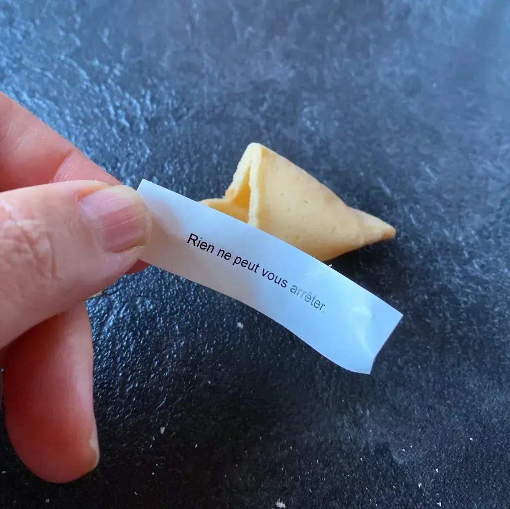 Rachel Rayner_Chez Nelly_Les Crosets_review