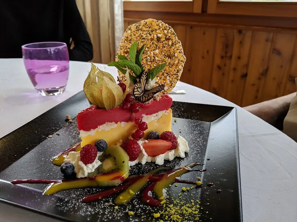 Veronique Gillard_Le Belvédère_Martigny_review