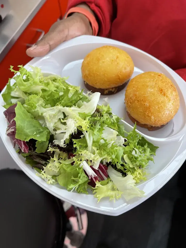 Menu_Chez Marilou - La Buvette, Spécialités aux fromages - Malakoffs - Sandwichs chaud à la raclette du Valais - Fait maison_Vouvry_image_5