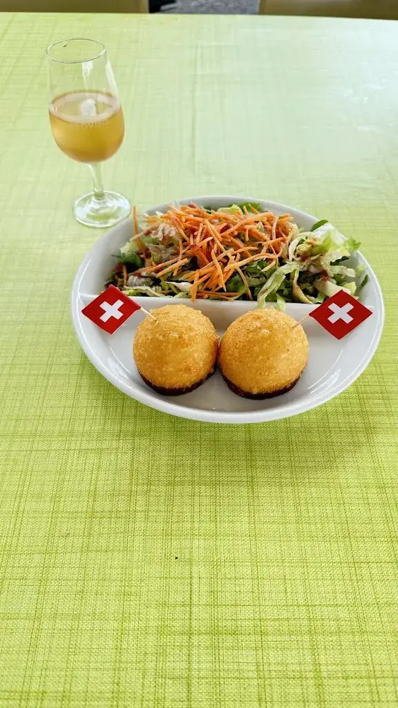 Menu_Chez Marilou - La Buvette, Spécialités aux fromages - Malakoffs - Sandwichs chaud à la raclette du Valais - Fait maison_Vouvry_image_7