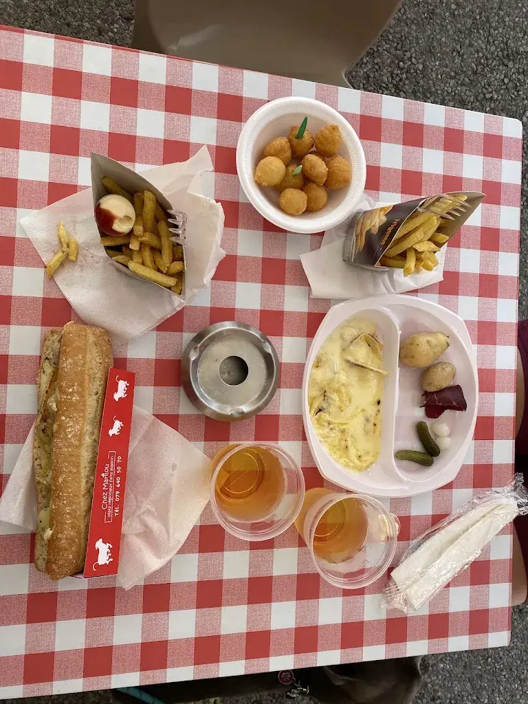 Menu_Chez Marilou - La Buvette, Spécialités aux fromages - Malakoffs - Sandwichs chaud à la raclette du Valais - Fait maison_Vouvry_image_9