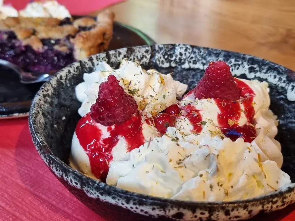 Mihai Bobocea_La Bourri_Torgon_review