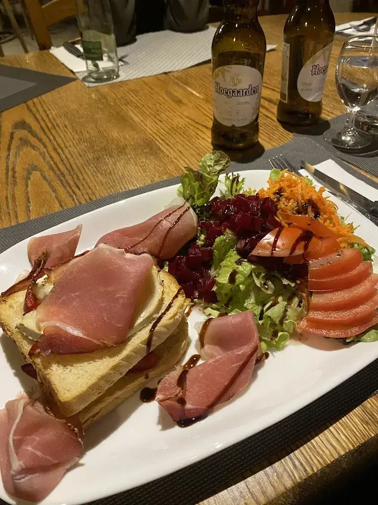 Sean Seale_Bar Le Perroquet_Torgon_review