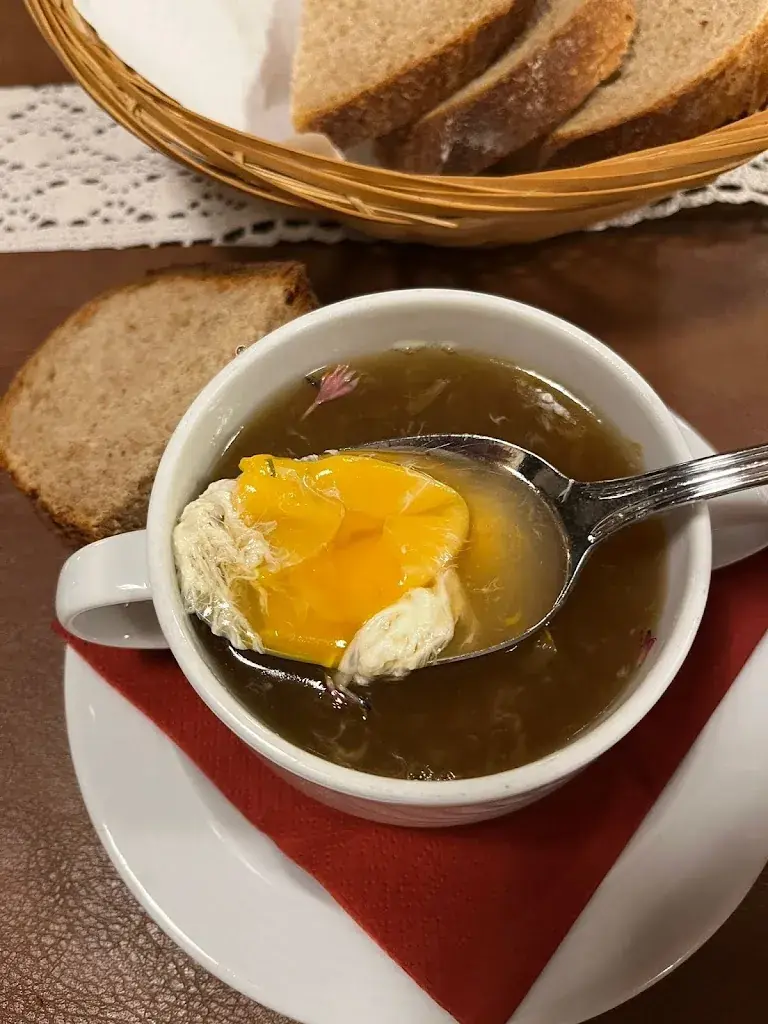 Stéphane Scholl_Dorfkeller_Kippel_avis