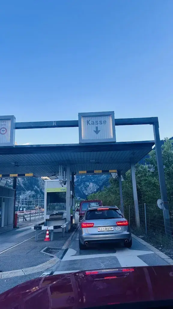 Pavel Navitski (Paul)_BLS Autoverlad Lötschberg, Goppenstein_Goppenstein_avis