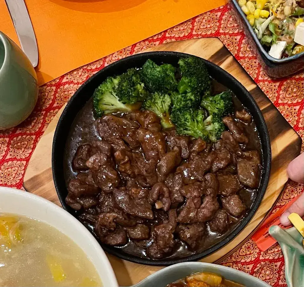 TK TAM_Bistrot Hong Kong_Moutier_avis