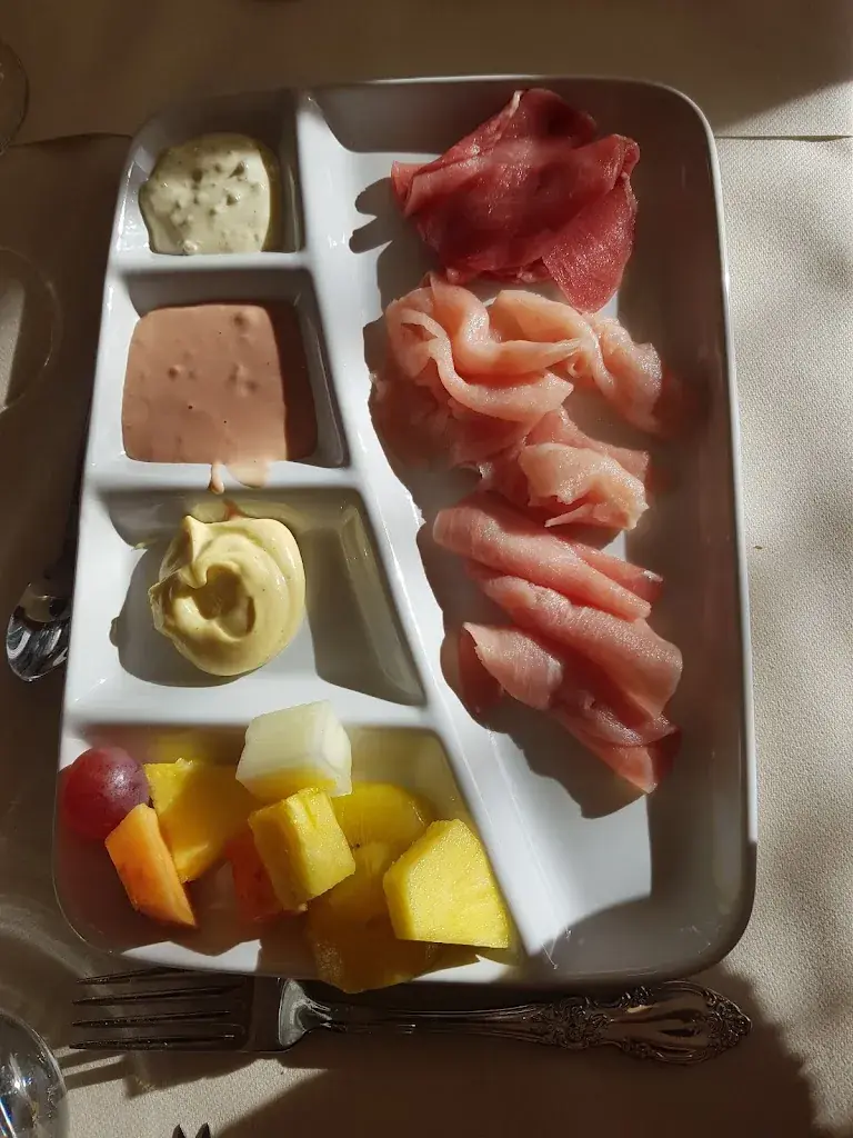 Menu_Restaurant Bar Bärghüsli GmbH_Bürchen_immagine_7