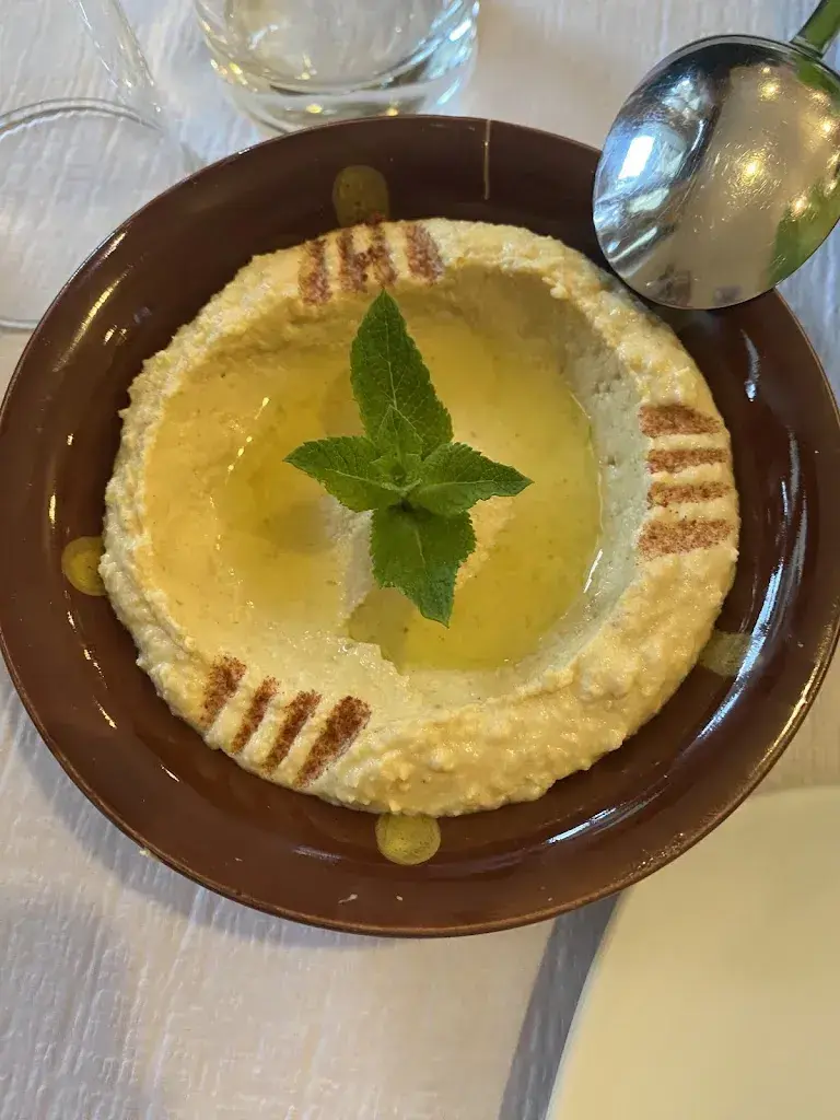 C. Shape_Restaurant Mezzés.ch_Réchy_review