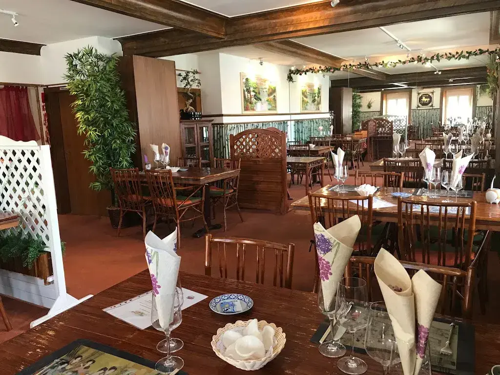 Restaurant Ji Fu restaurant à Les Breuleux