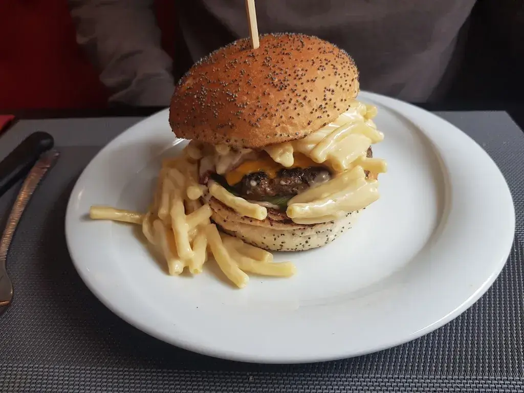 Karma Ori_Café de la Place Saint-Maurice_Saint-Maurice_avis