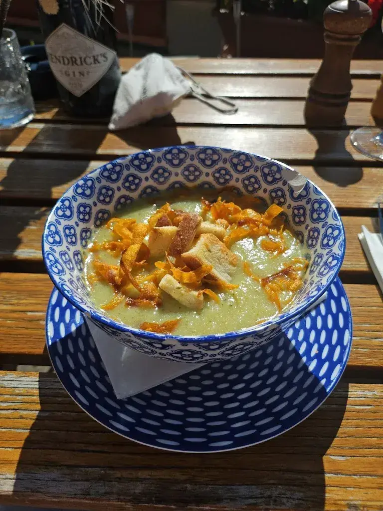 Letty B_Chez Gianni_Crans-Montana_review