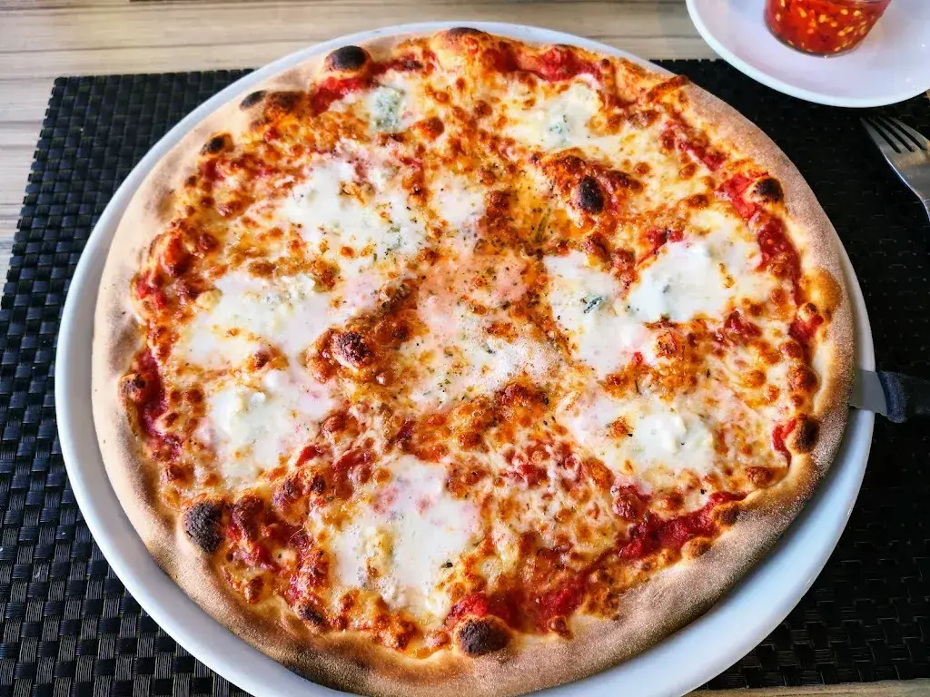 Menü_Pizzeria Roggu_Roggwil_Bild_7