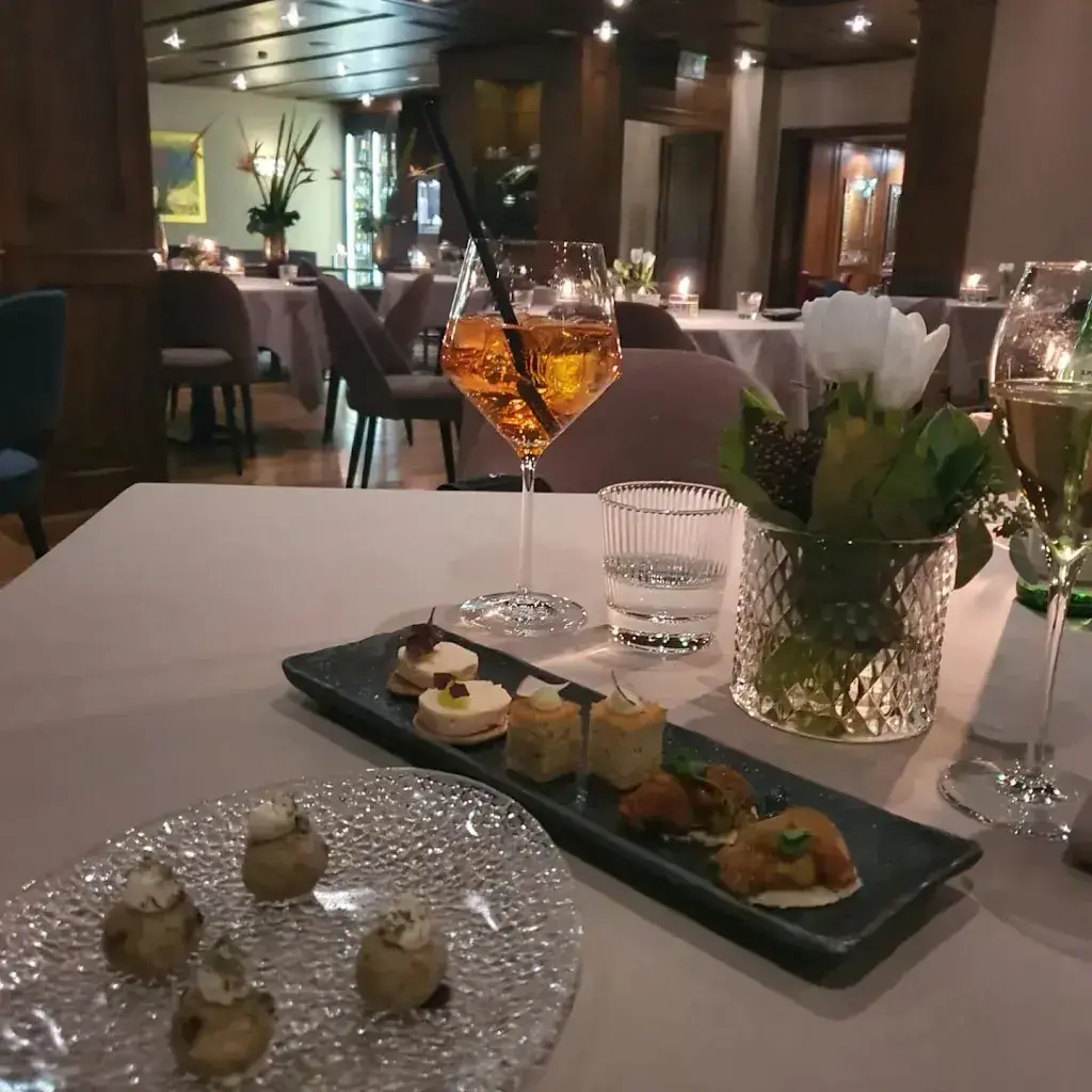 Menu_Restaurant FIVE_Crans-Montana_image_9