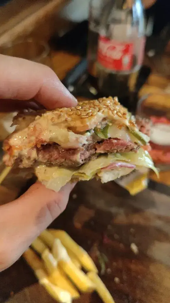 João Miguel Silva_Brasserie Le National_Sierre_avis