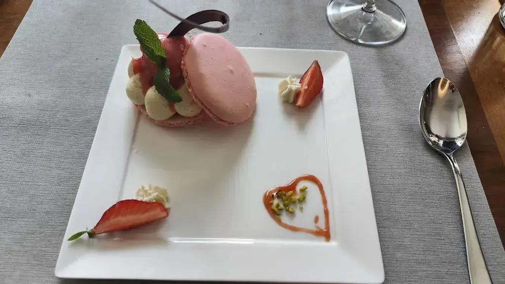 Vitor Fonseca_Brasserie Le National_Sierre_avis