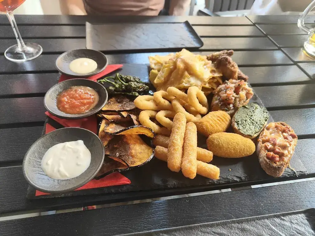 Menu_Fux Cocktails & Soul Food_Visp_image_8