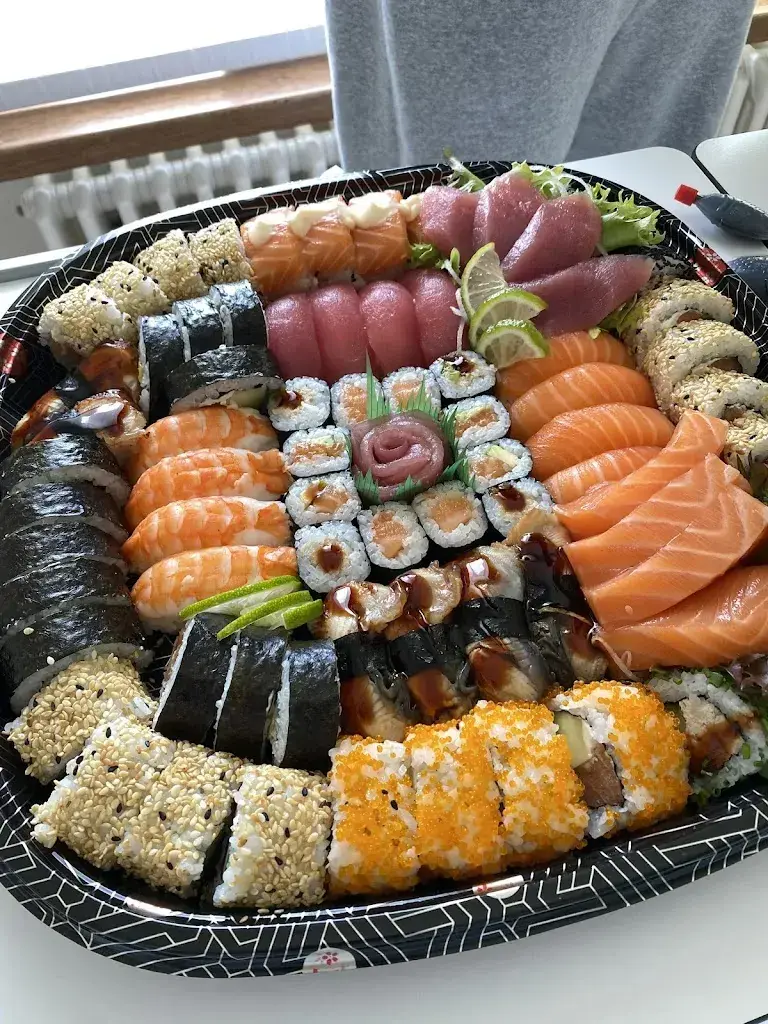 Menu_Kimiko Sushi_Visp_image_5