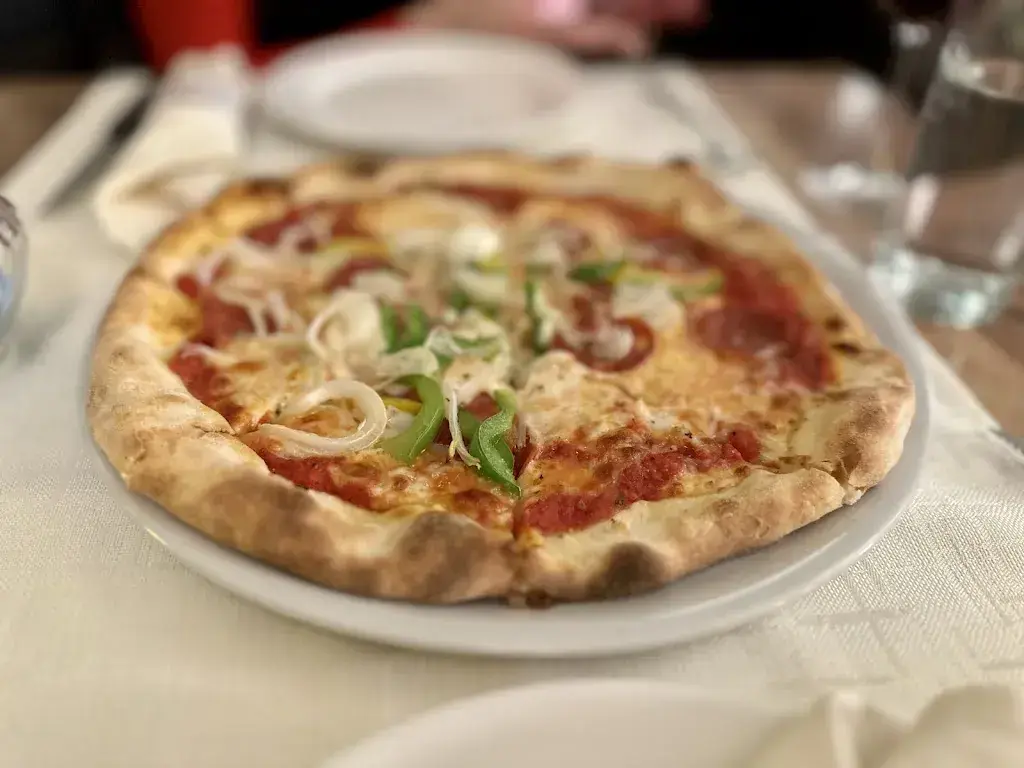 Bronson Kurtz_Restaurant Buon Gusto_Visp_review