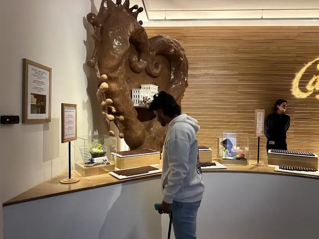 Vijoy Varkey_Maison Cailler_Broc_review