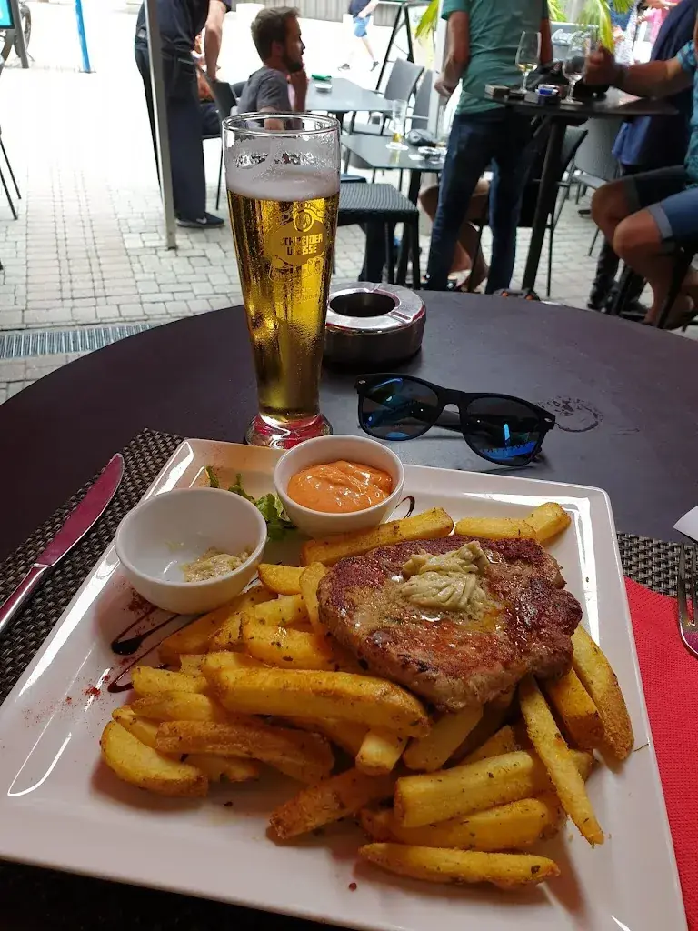 Toine Robbesom_Visper Pinta_Visp_avis