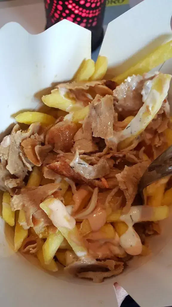 Menu_Charisma Imbiss GmbH_Visp_immagine_7