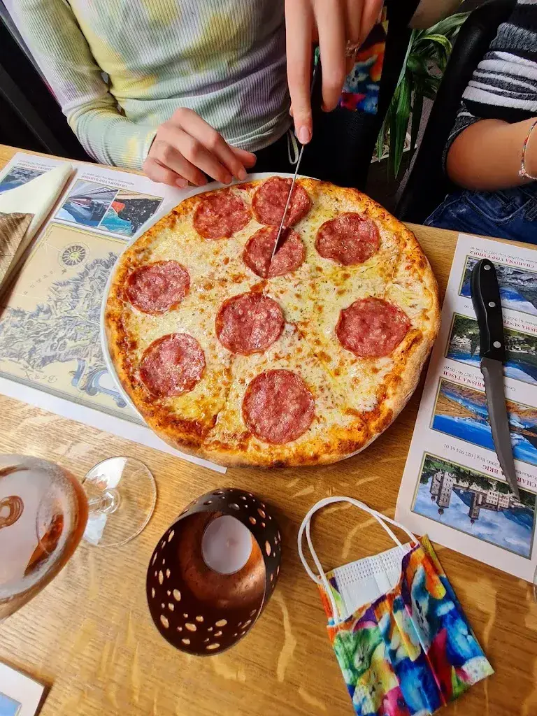 Menu_Charisma Imbiss GmbH_Visp_immagine_8