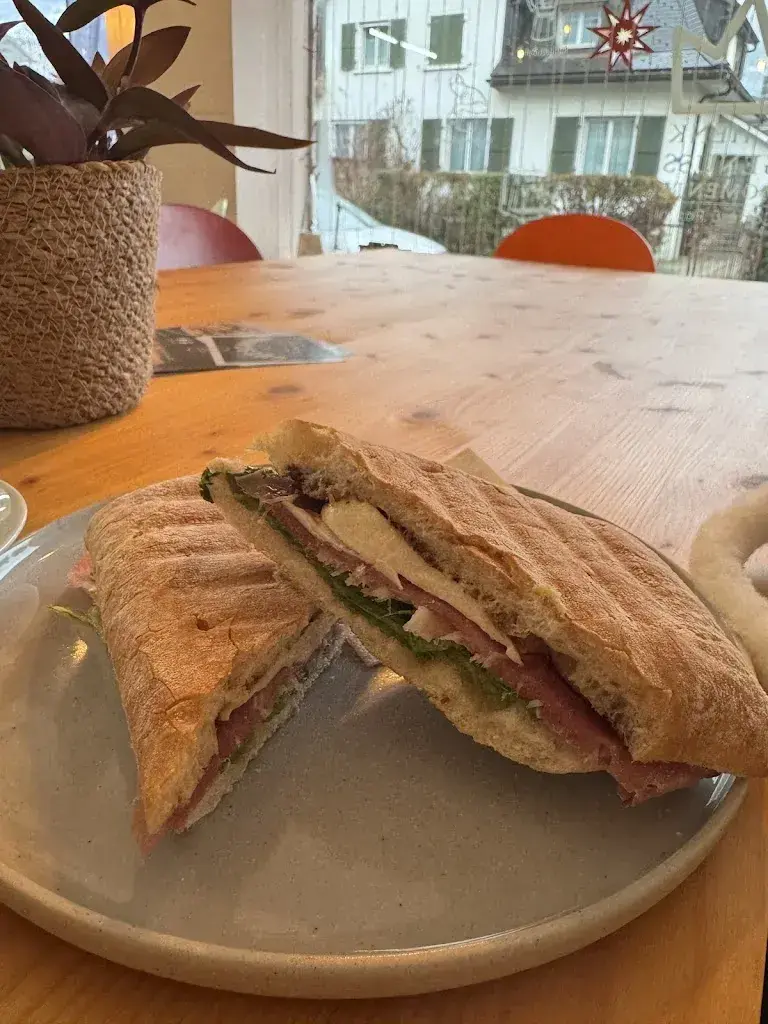 Menu_Schenk Genussmomente Caffè e Panini_Visp_image_9