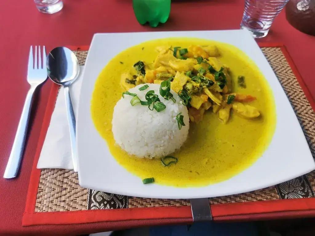 Menu_Suphanya Thai Restaurant & Take Away_Visp_image_7