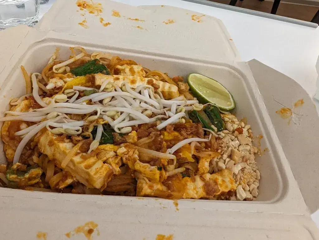 live springly_Suphanya Thai Restaurant & Take Away_Visp_avis