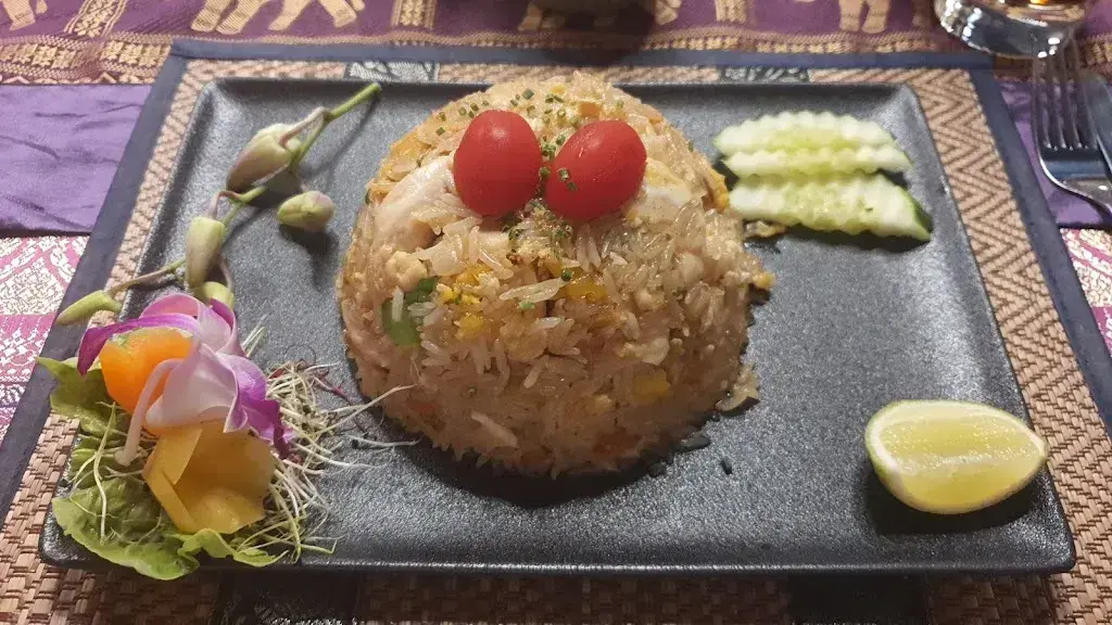 René van Stein - Sales Training & Coaching_Suphanya Thai Restaurant & Take Away_Visp_avis