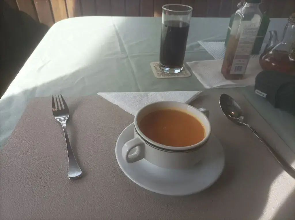 Arnold Superman_Pizzeria in`s Fassji_Visp_review