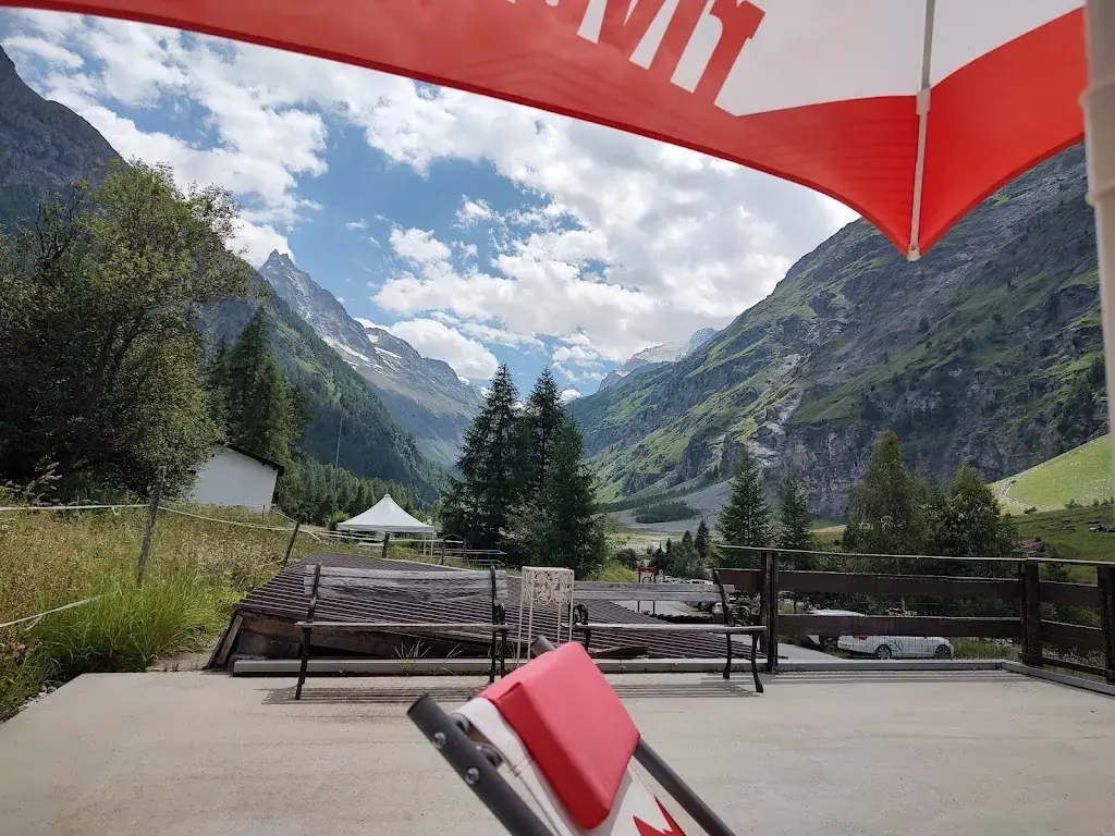 Kris Deal_Restaurant Alpina_Zinal_avis