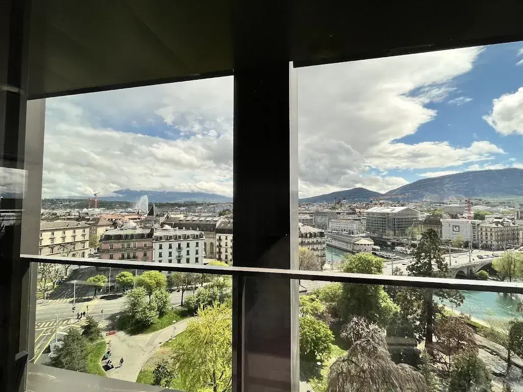 Veronika Stoilovski_Restaurant Cercle du Rhône_Genève_review