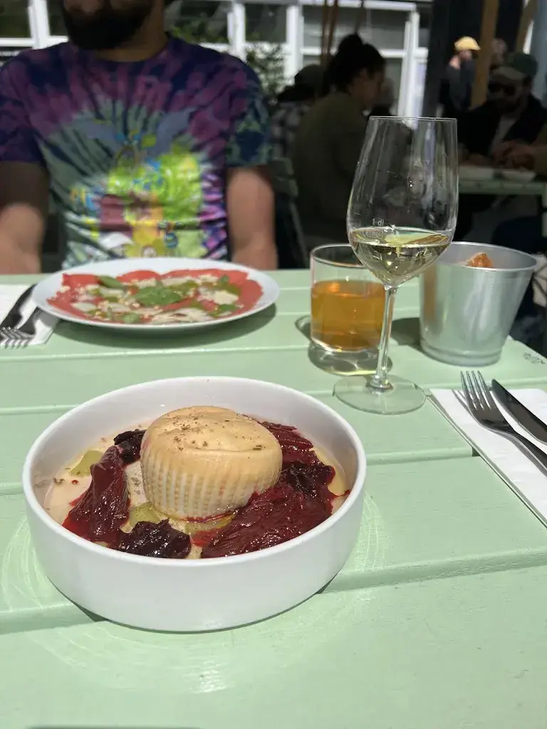 Sarah Greilsamer_Le Picotin_Genève_Bewertung