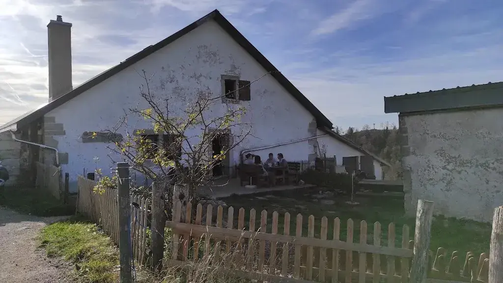 Patrick Eruimy_Métairie de Dombresson_Chasseral_avis