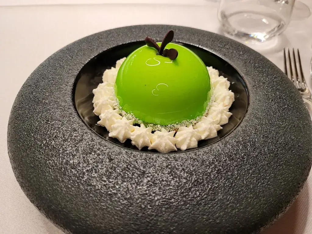 Stephanie Trolliet_La Table d'André - Flocons de Neige_Grimentz_Bewertung