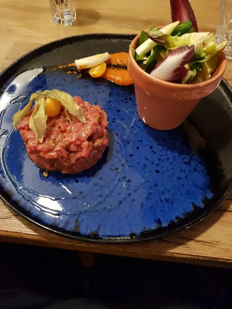 Patrick Oberer_Café-restaurant de la Poste_Saint-Luc_review