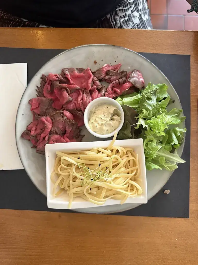 John Brodt_La Taverne Sion_Sion_review