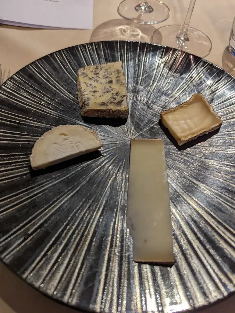 Stefan Scherrer_Relais du Mont d'Orge_Sion_review