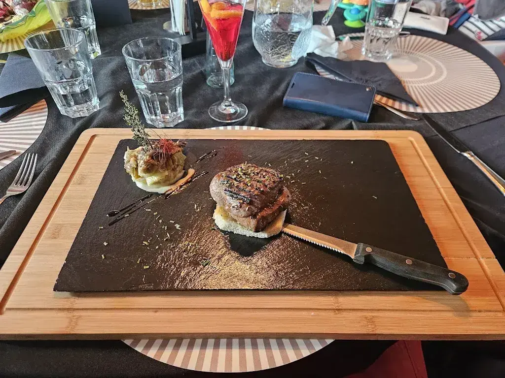 A K_Restaurant La Tana_Riederalp_review