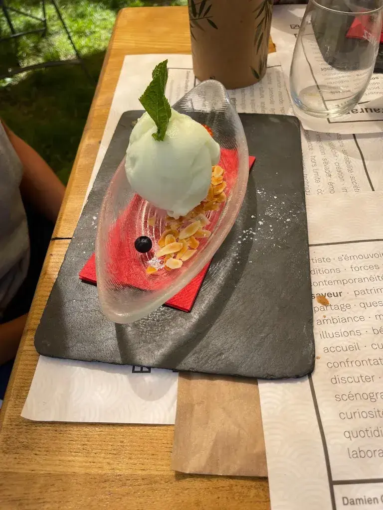 Alexis Papin_Ferme-Asile, Le Restaurant_Sion_review