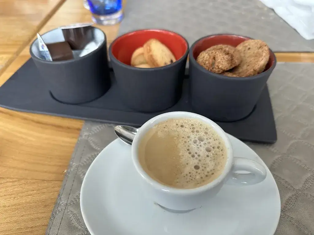 Raoul Maag_Chez Sandro_Le Locle_review