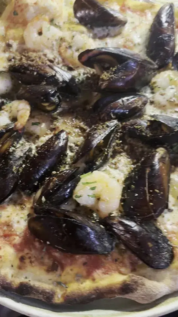 Yoe Lours_La Vita è Bella_Le Locle_review