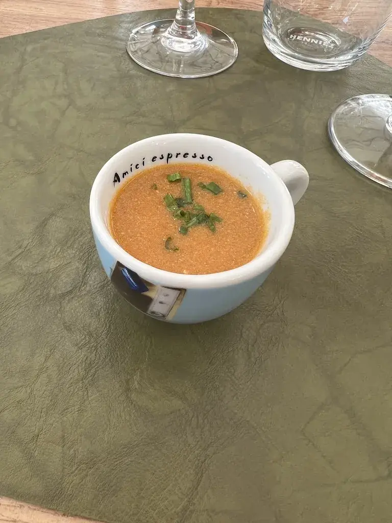 Gina Aronne_Grotto de la Fontaine_Sion_avis