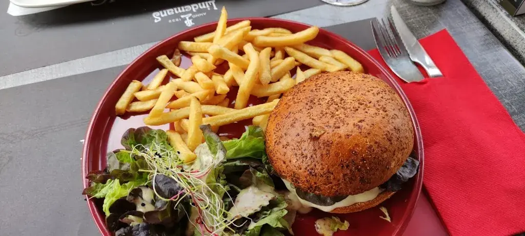 Roxane Dasi_Bistrot le commerce_France_review
