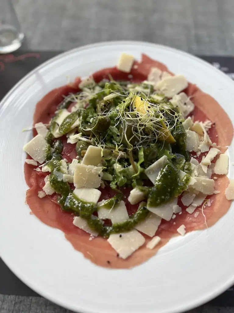 Jildau Sybesma_Bistrot le commerce_France_review