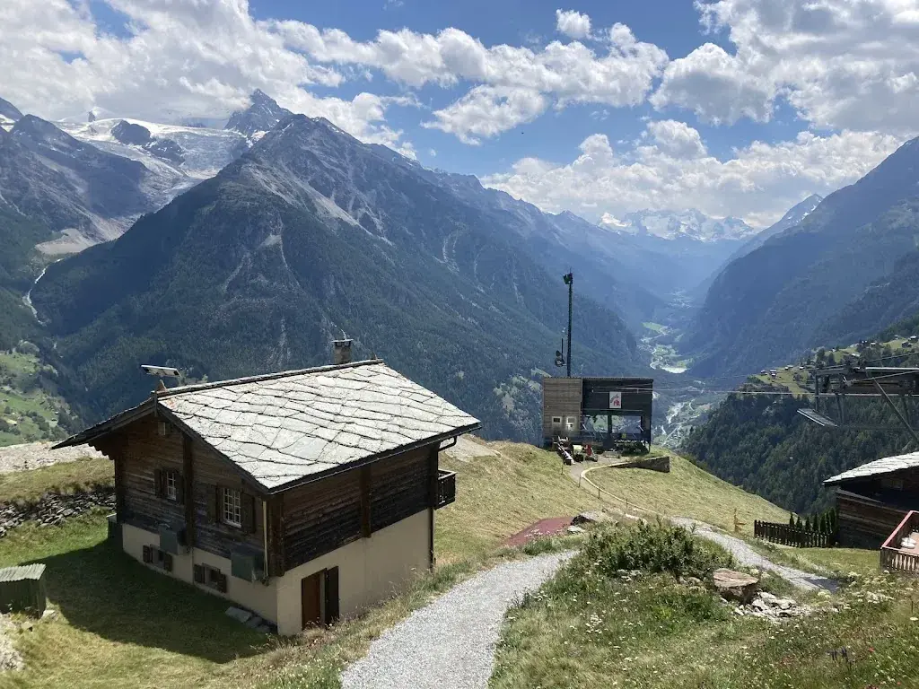 Arend Koeditz_Jungeralp restaurant_St Niklaus_review